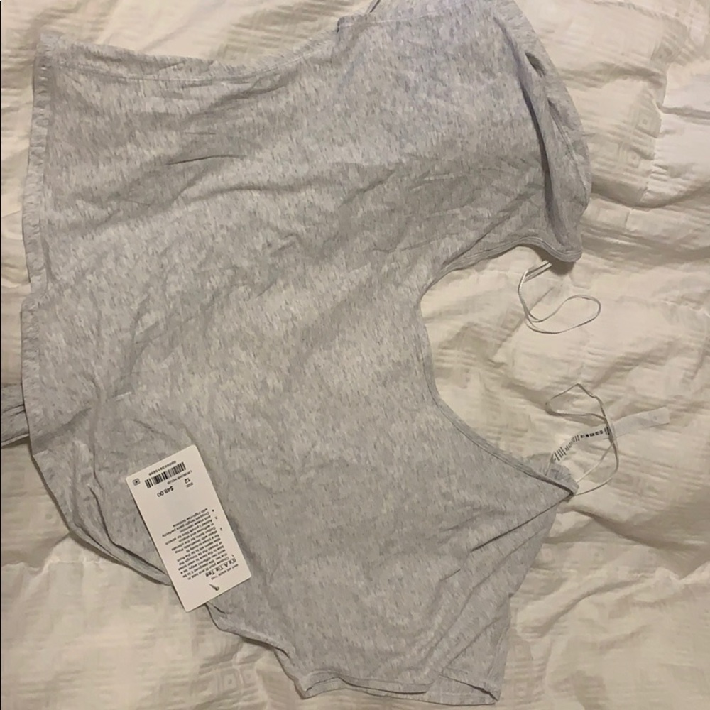 Lululemon It’s a Tie Tee